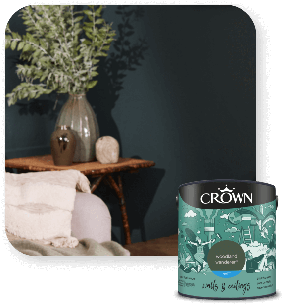 Woodland Wanderer® – a deep green shade from the Crown Walls & Ceilings range.